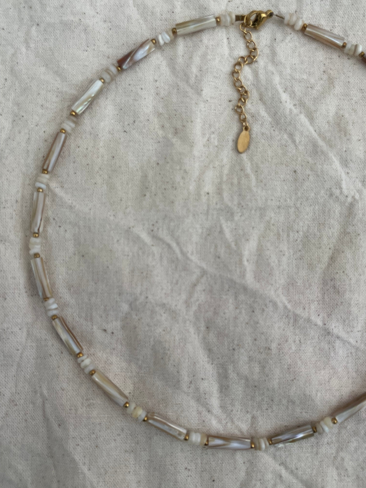Collier de perles longues