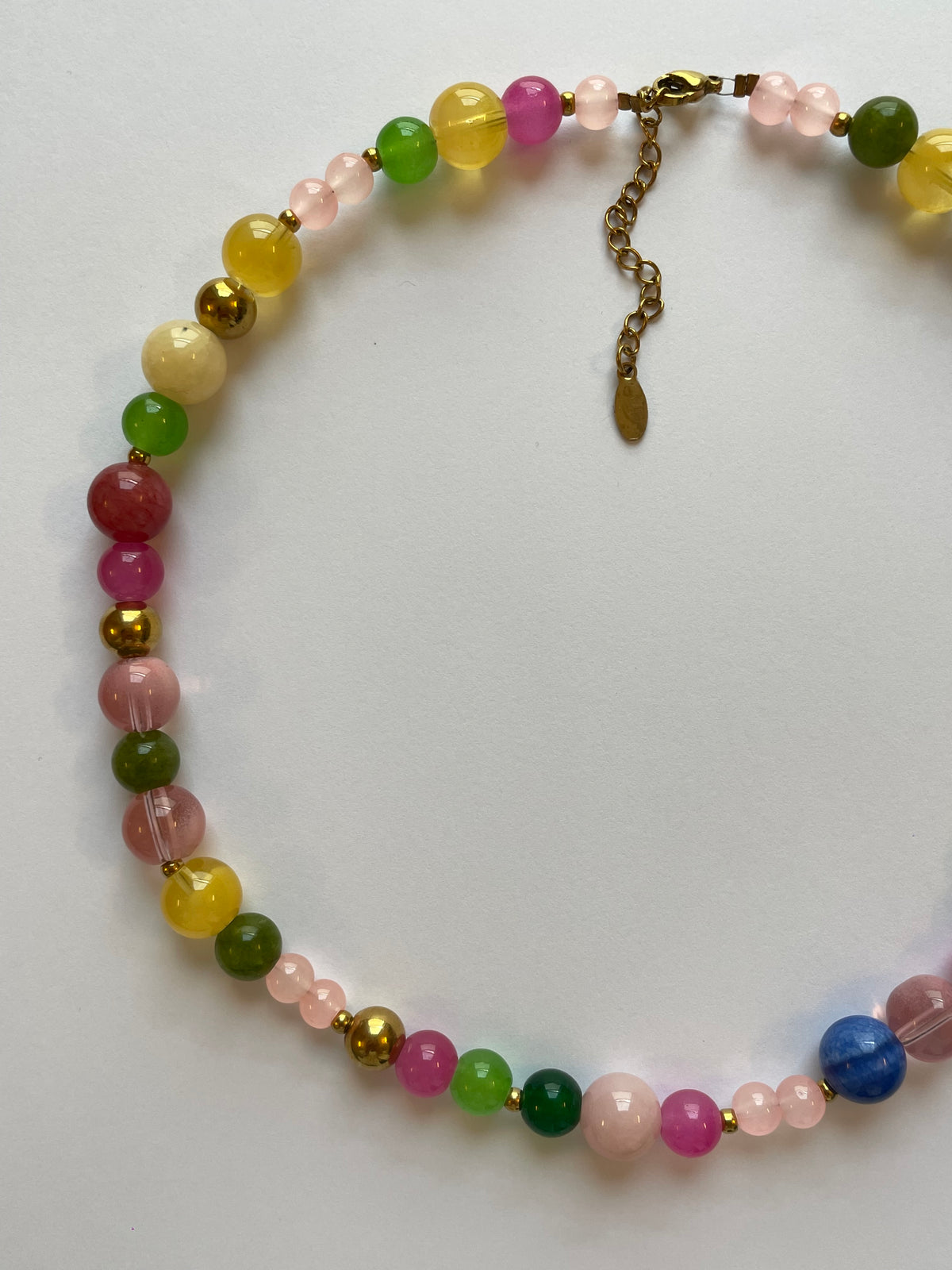 Collier coloré