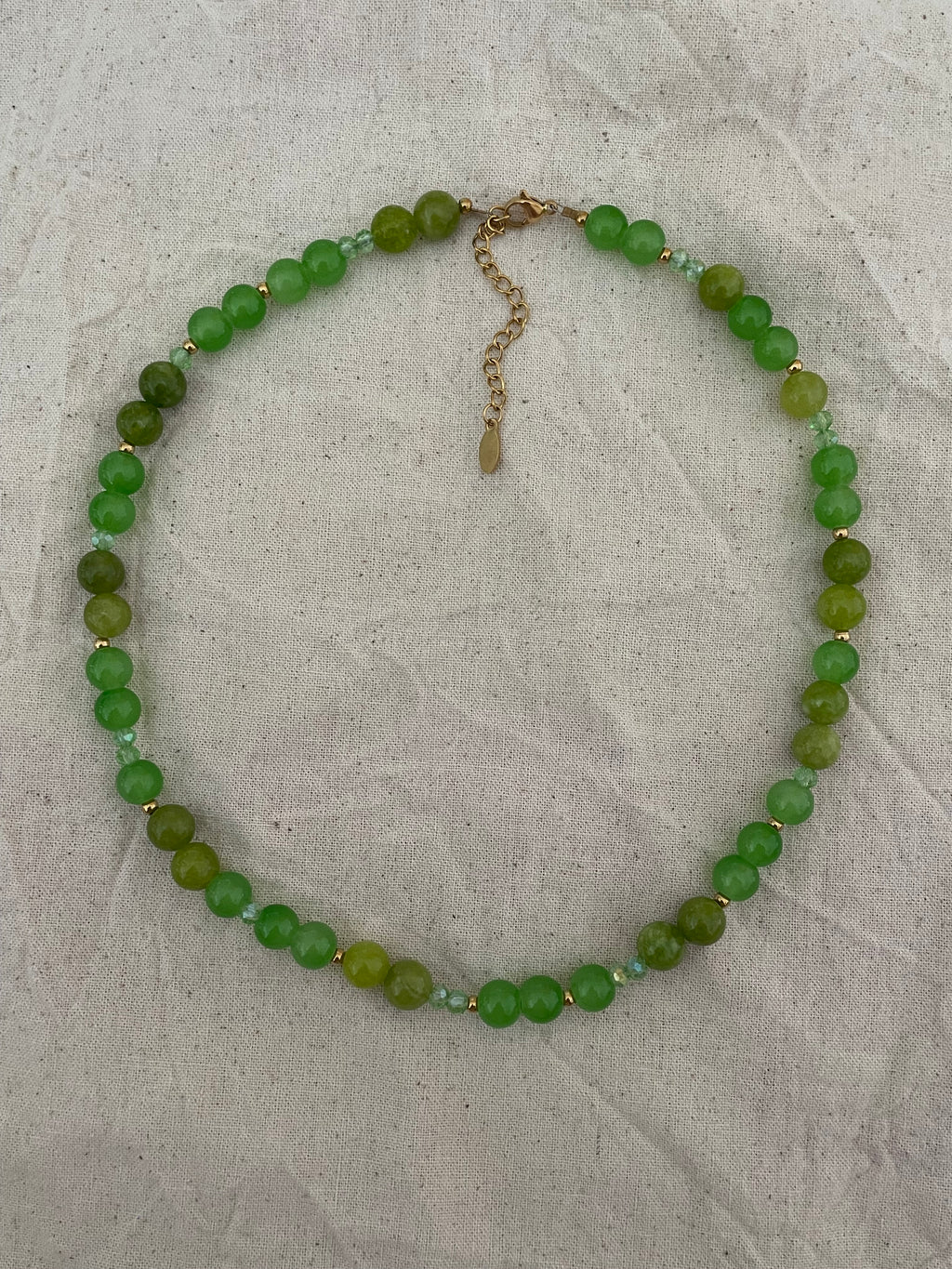 Collier unisexe vert