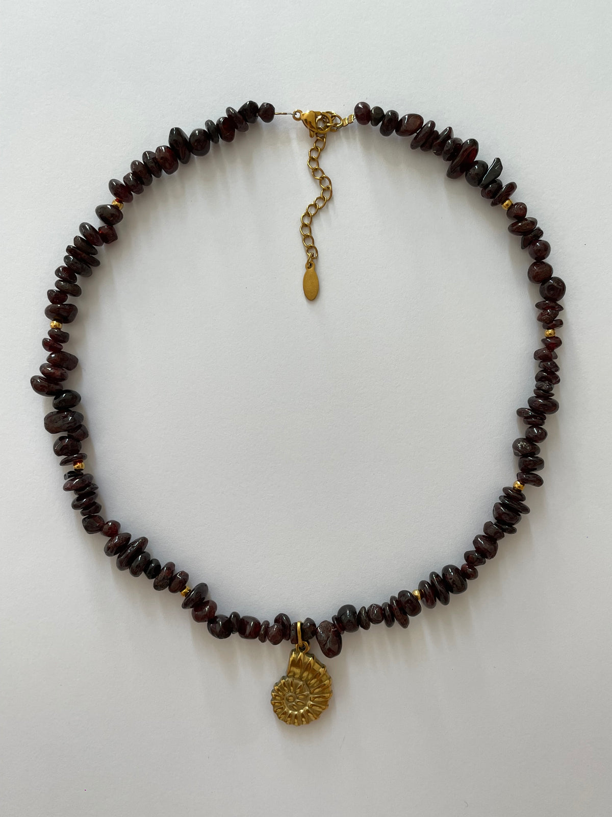 Collier coquillage escargot