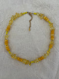 Collier jaune