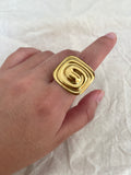 Bague escargot carré