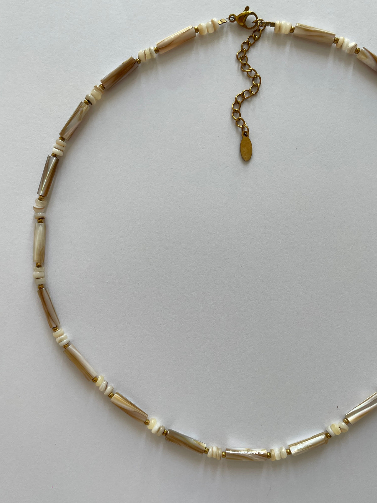 Collier de perles longues