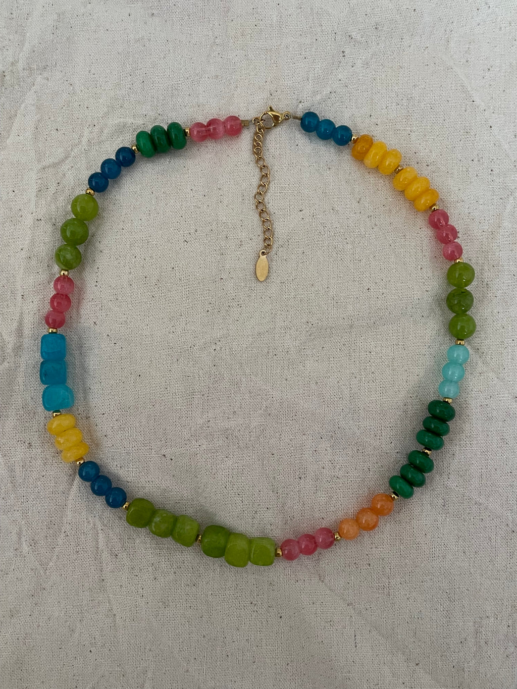 Collier coloré