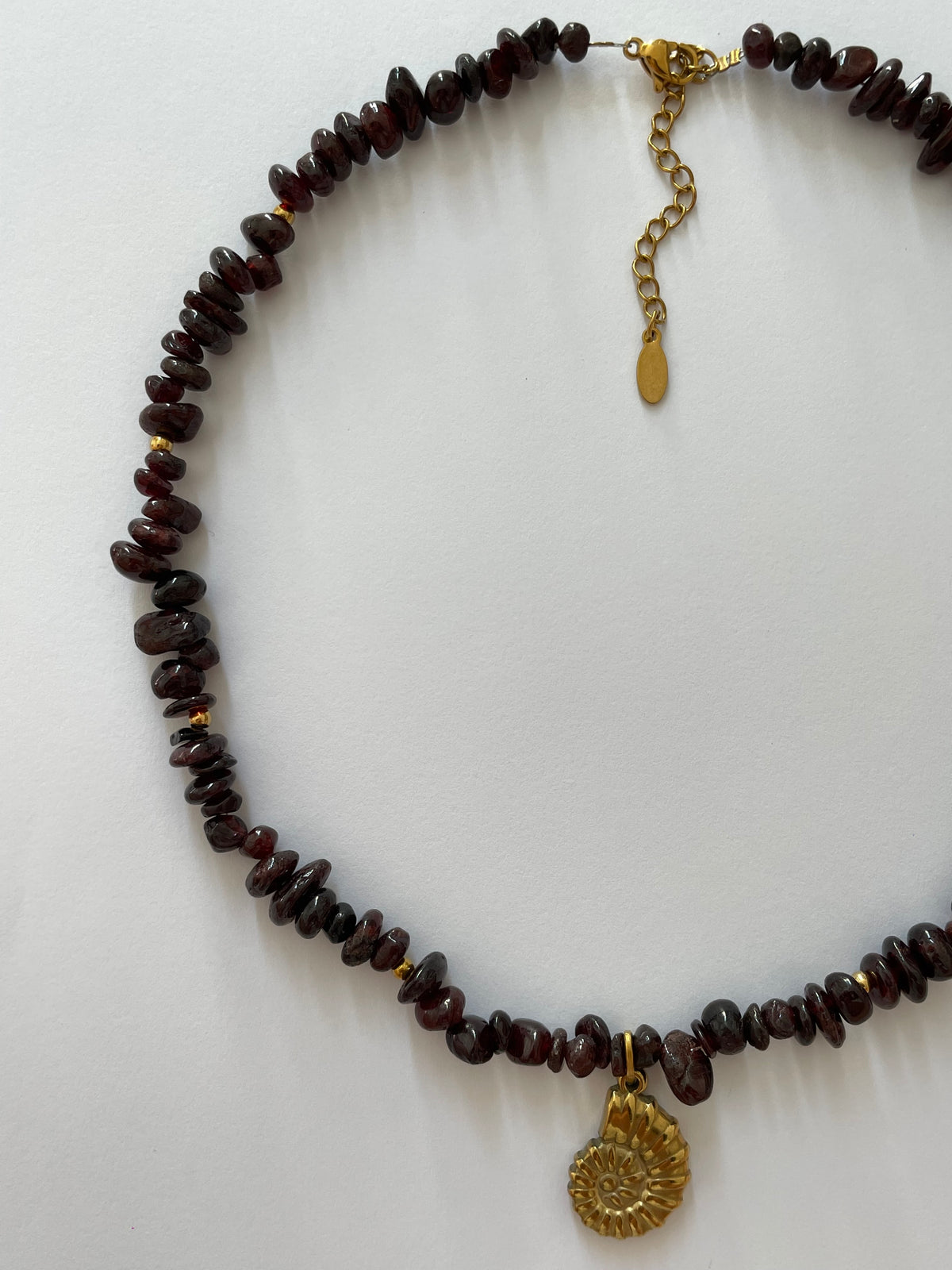 Collier coquillage escargot