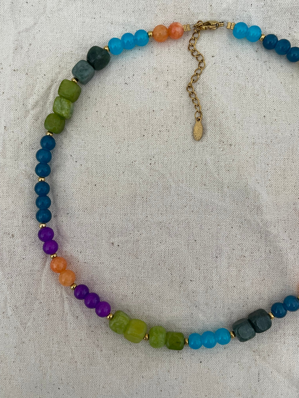 Collier coloré