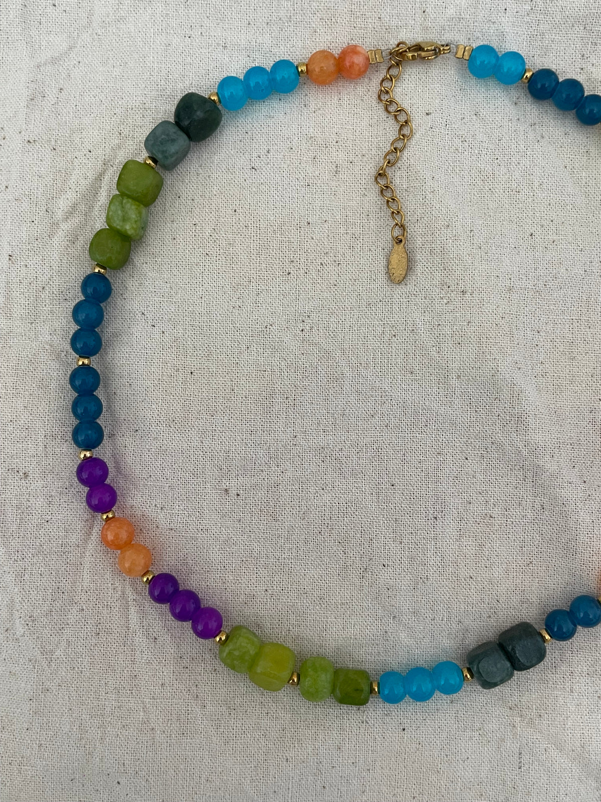 Collier coloré