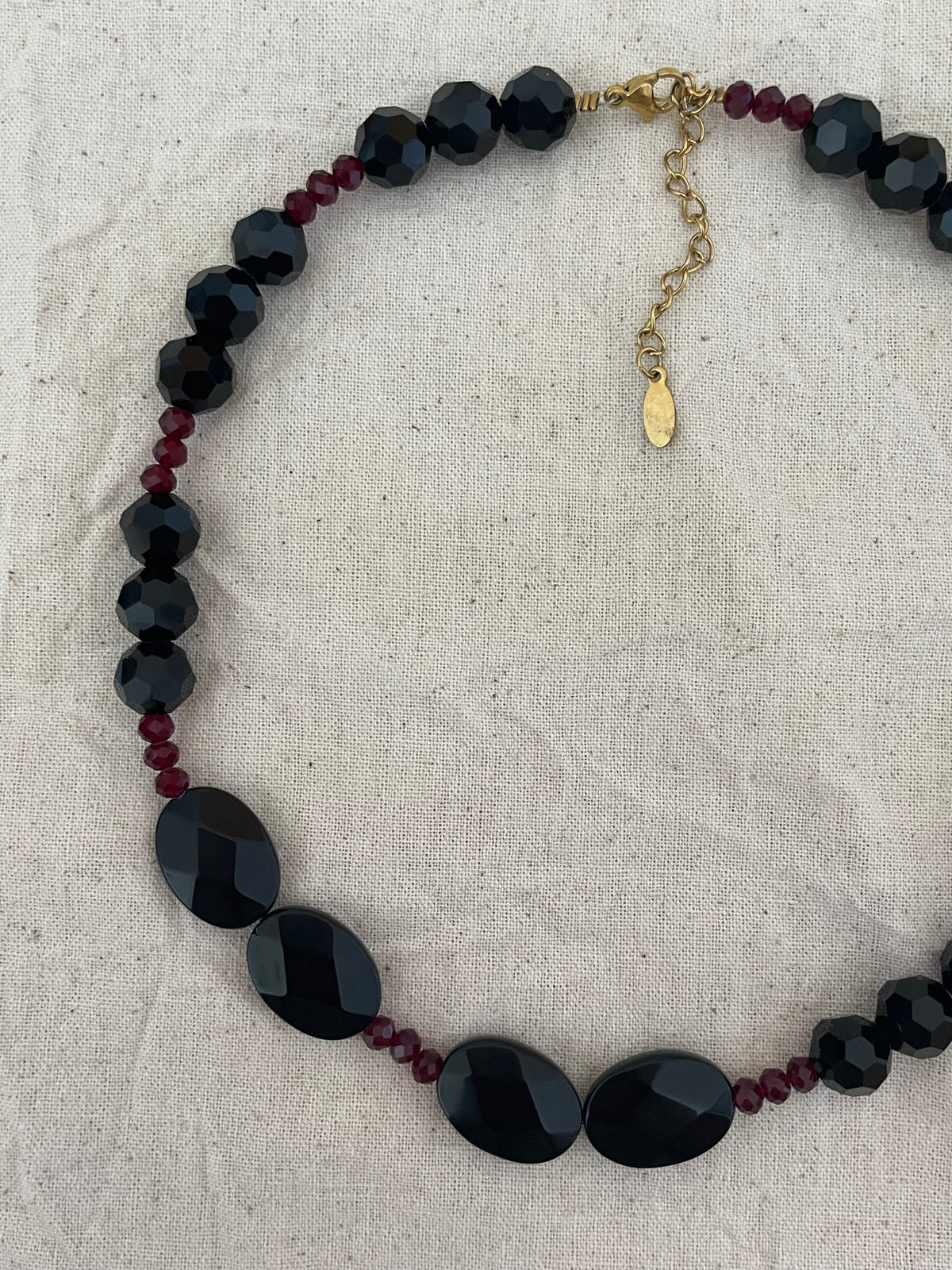 Collier perles noires