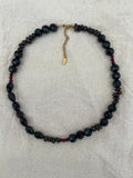 Collier pierres noires
