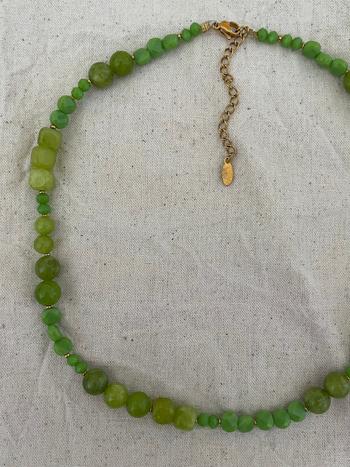 Collier vert