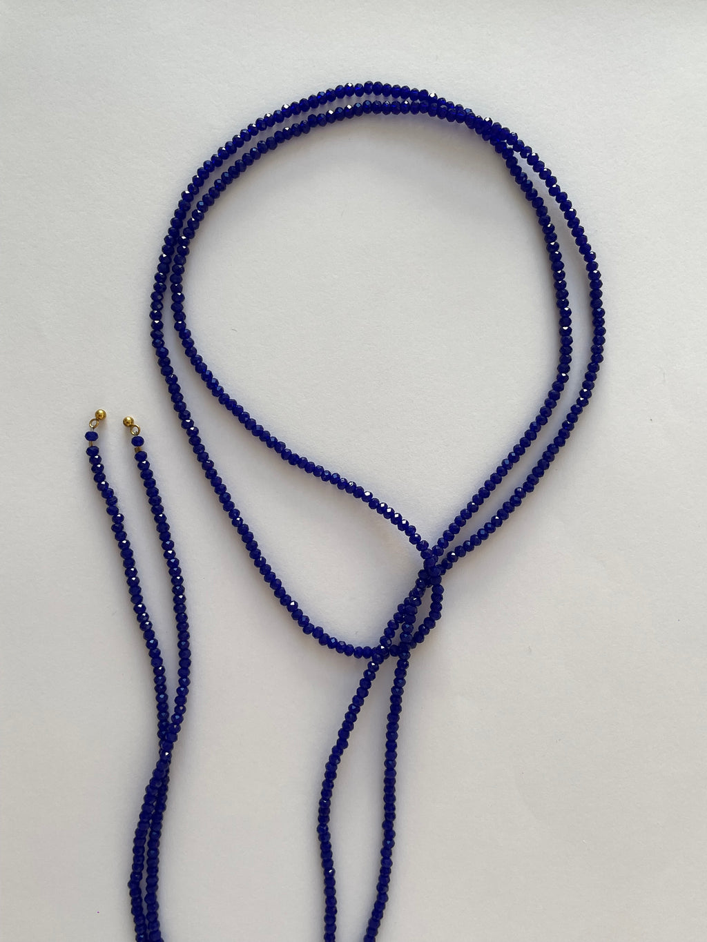 Collier écharpe bleu roi