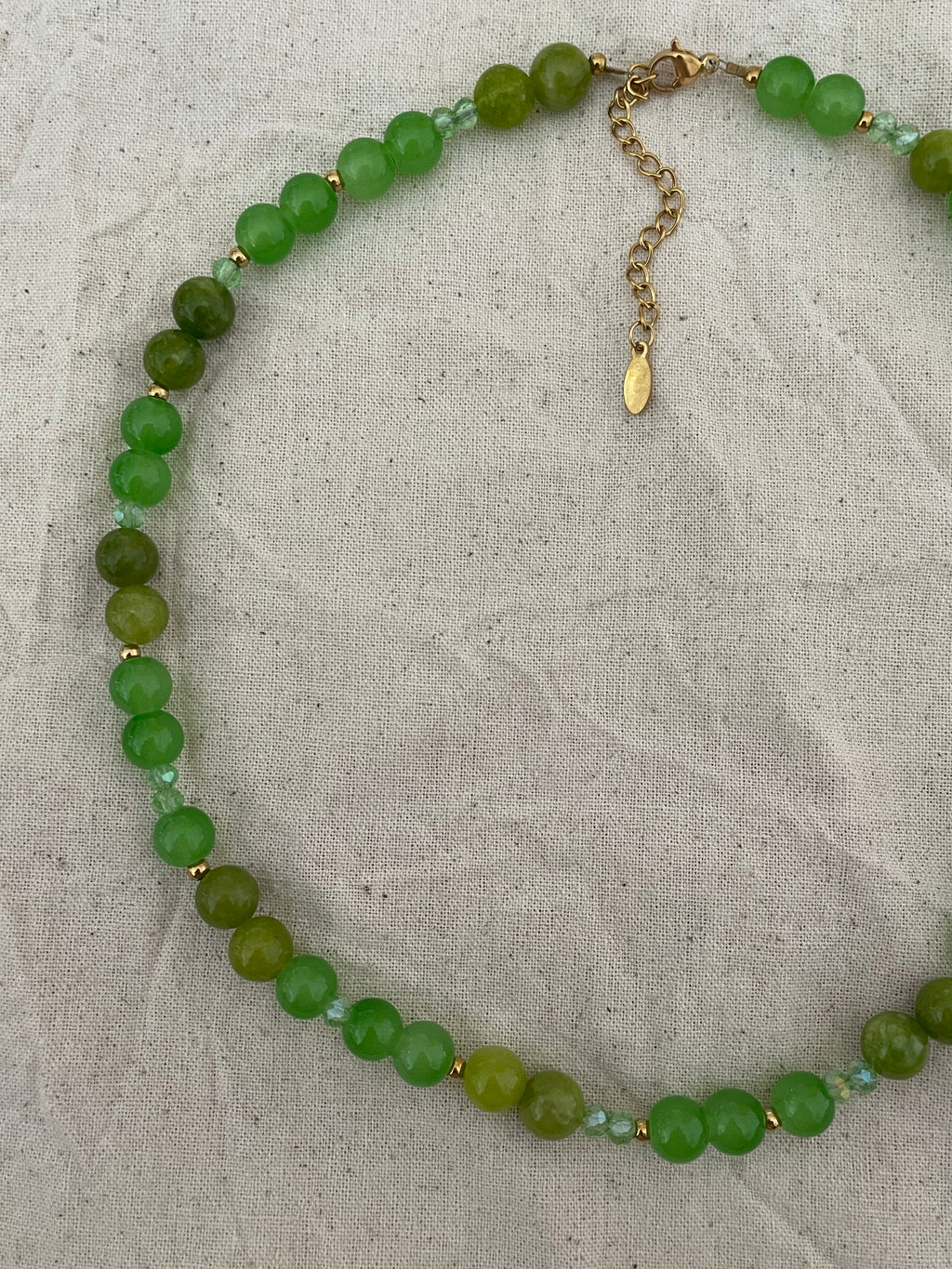 Collier unisexe vert