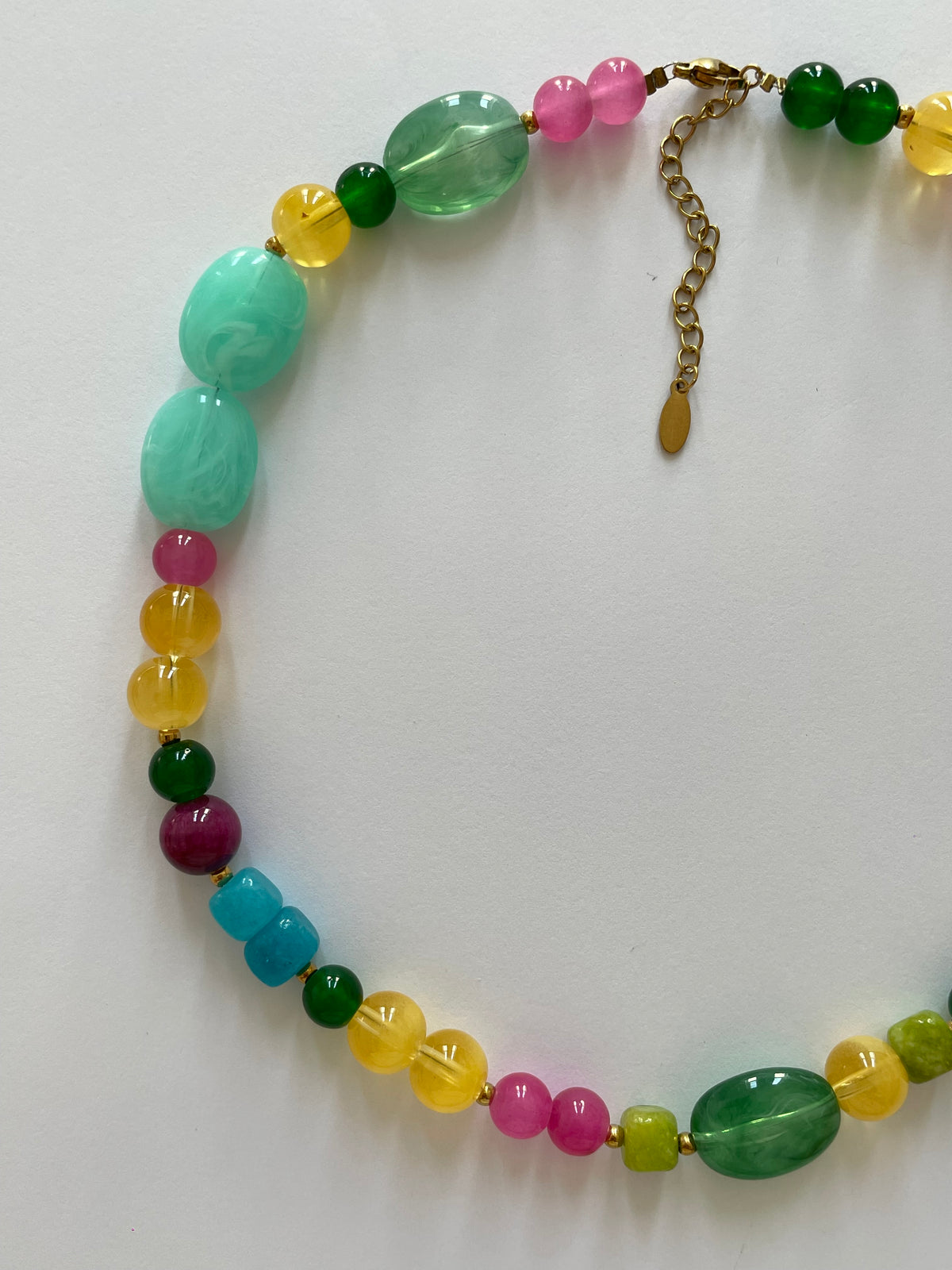 Collier coloré
