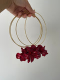 Collier jonc fleur rouge